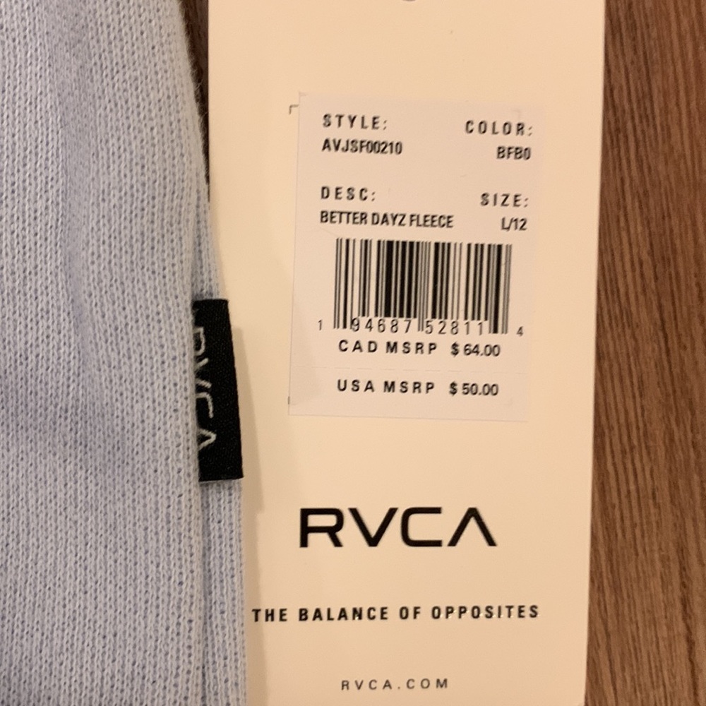 NWT RVCA Crop Sweatshirt - Picture 3 of 3